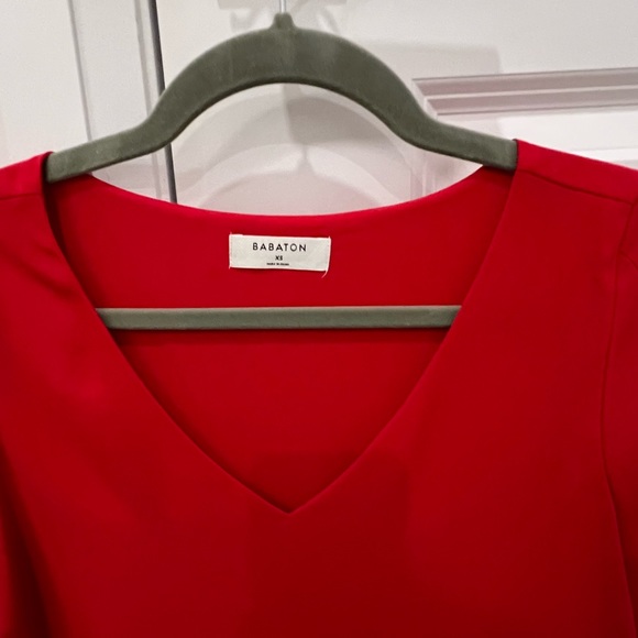 Babaton cropped blouse - Picture 2 of 2